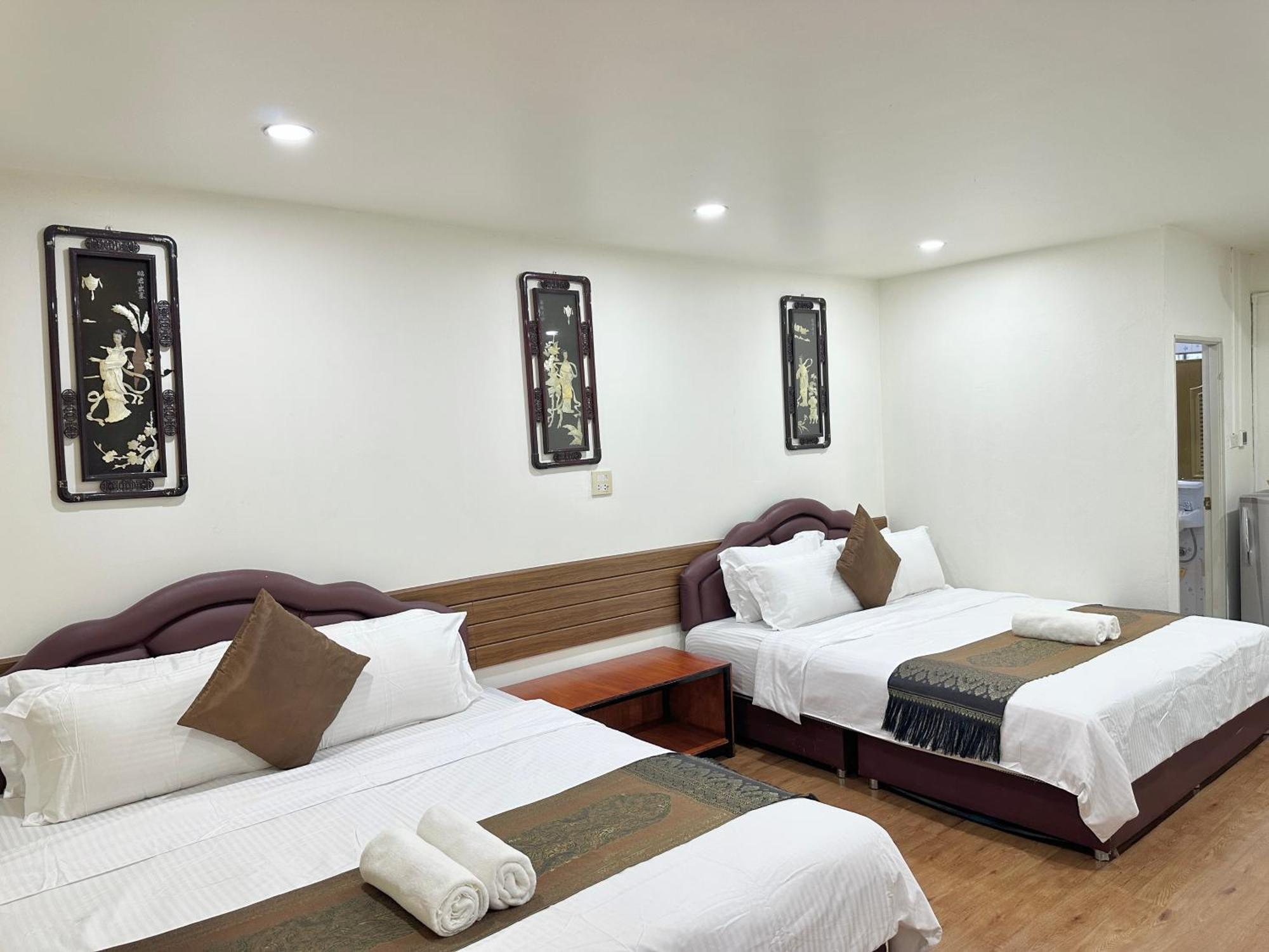 OYO 432 Longzhu Guesthouse Bangkok Ngoại thất bức ảnh